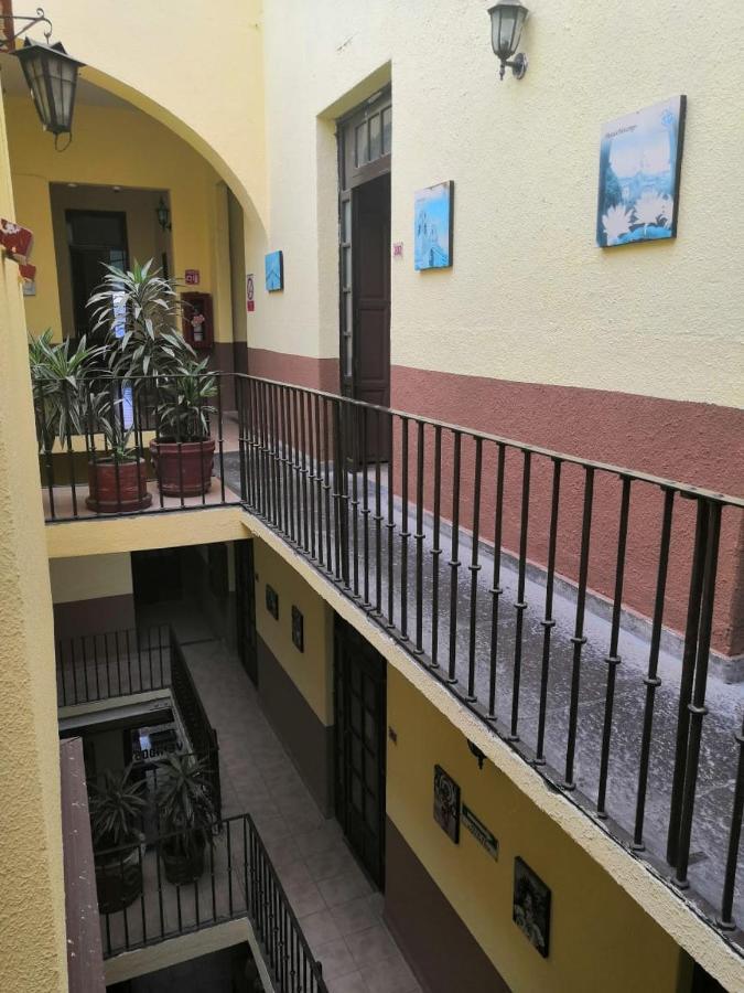 Hotel Victoria بويبلا المظهر الخارجي الصورة